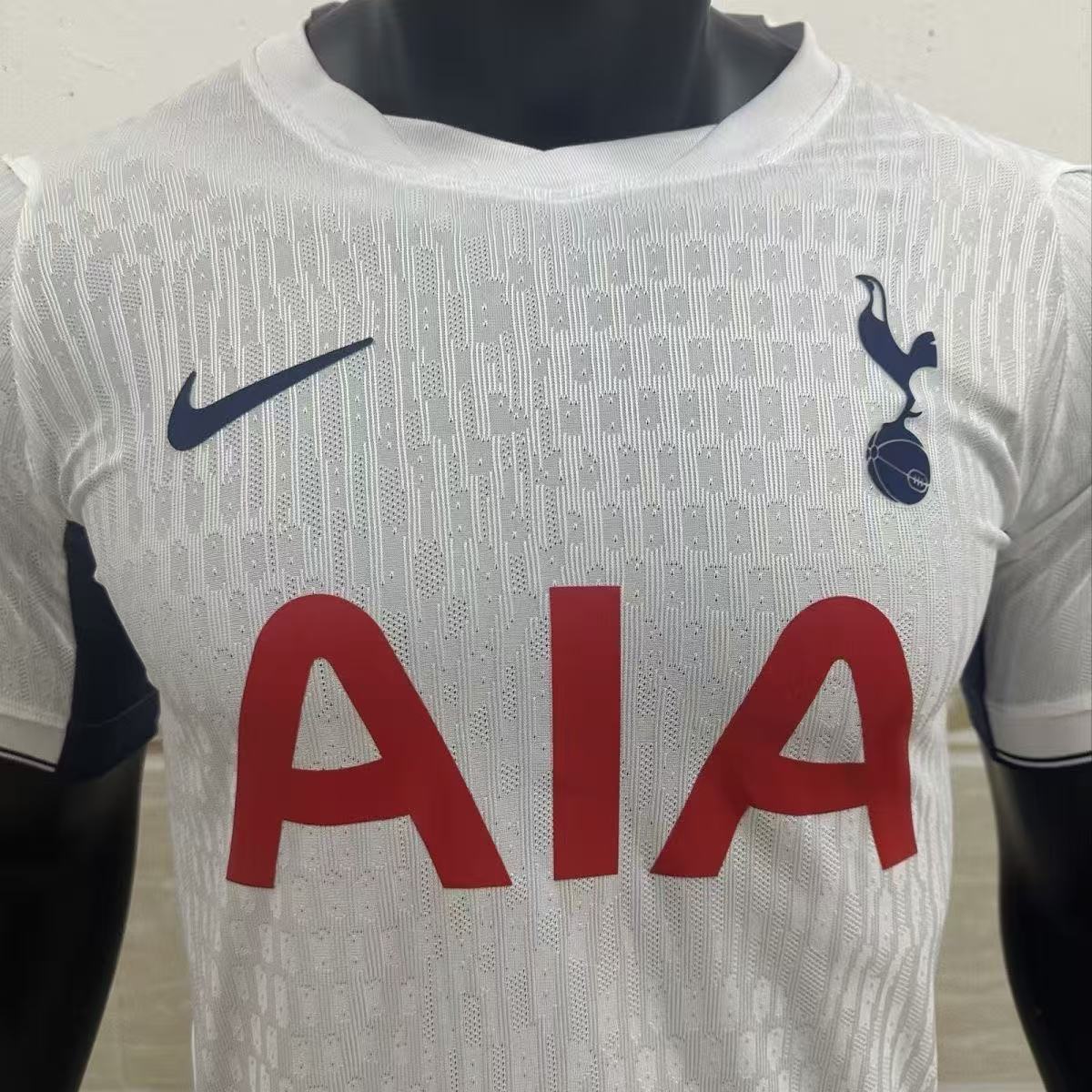 Tottenham Hotspur home player jersey 26/27