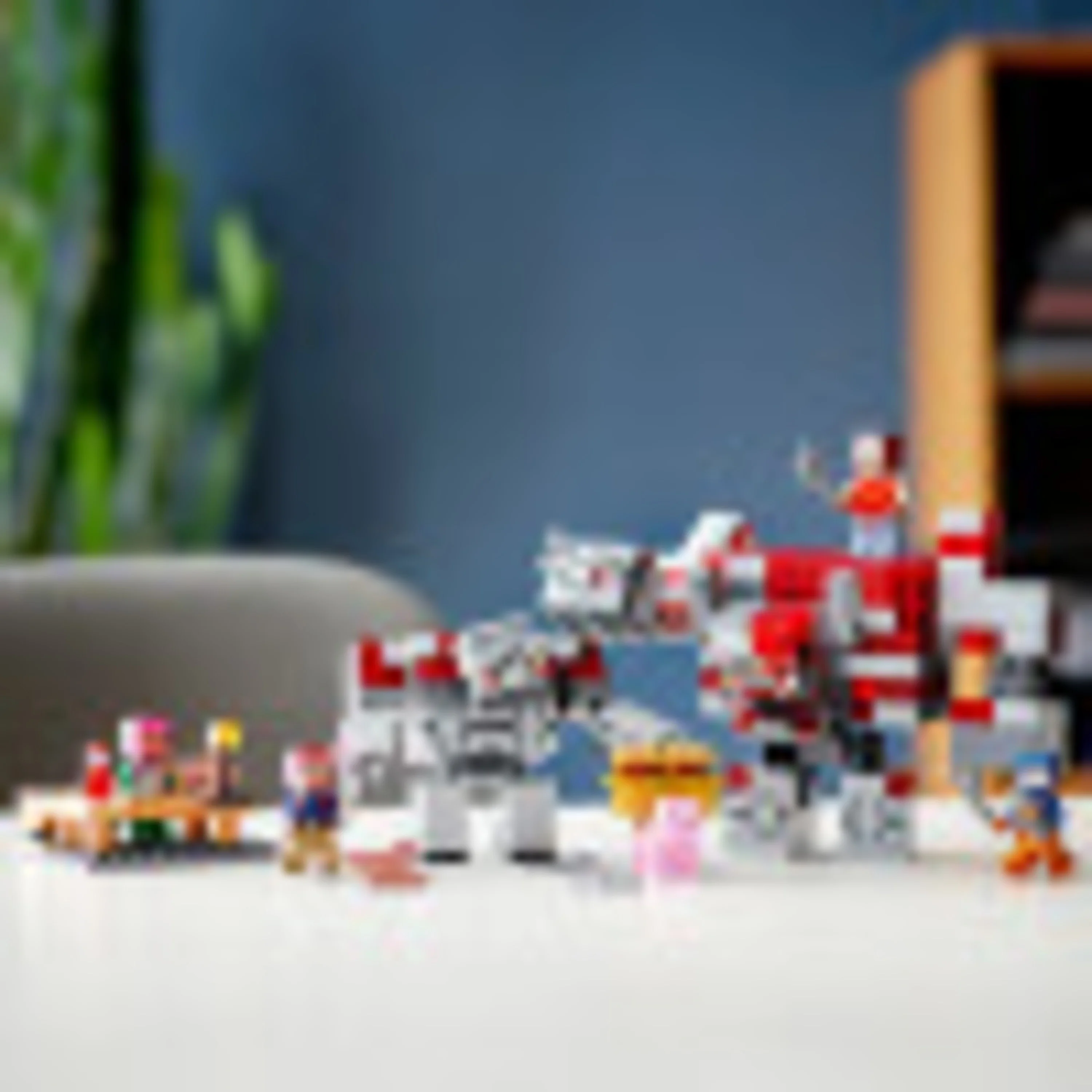 LEGO Minecraft The Redstone Battle 21163 Cool Action Playset for Kids (504 Pieces)