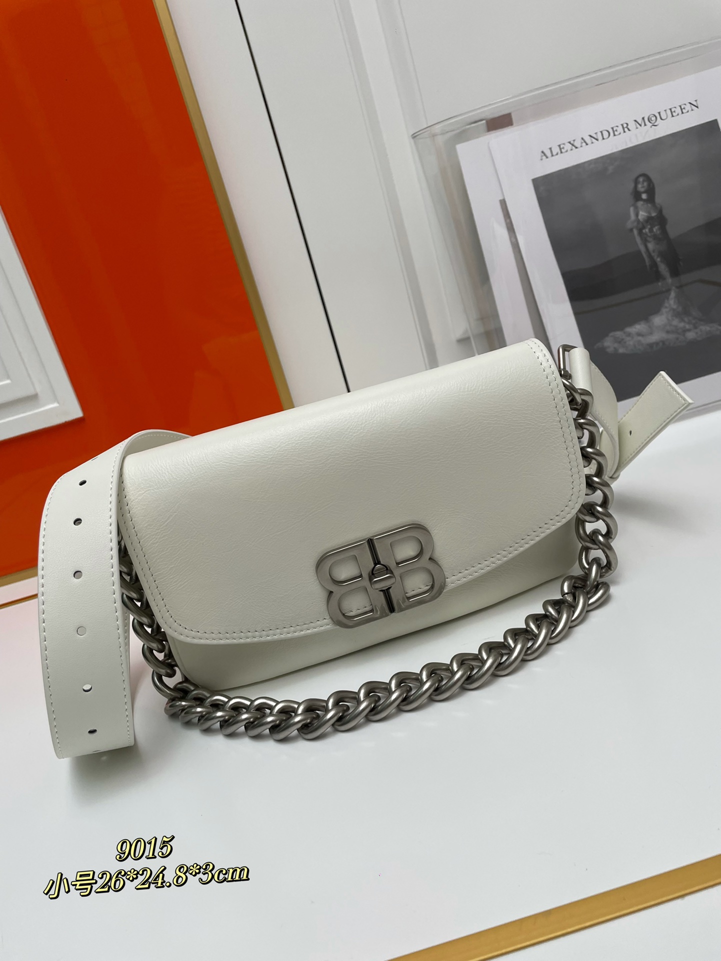 Balenciga 23Fall BB Soft chain bag - cnluxepick