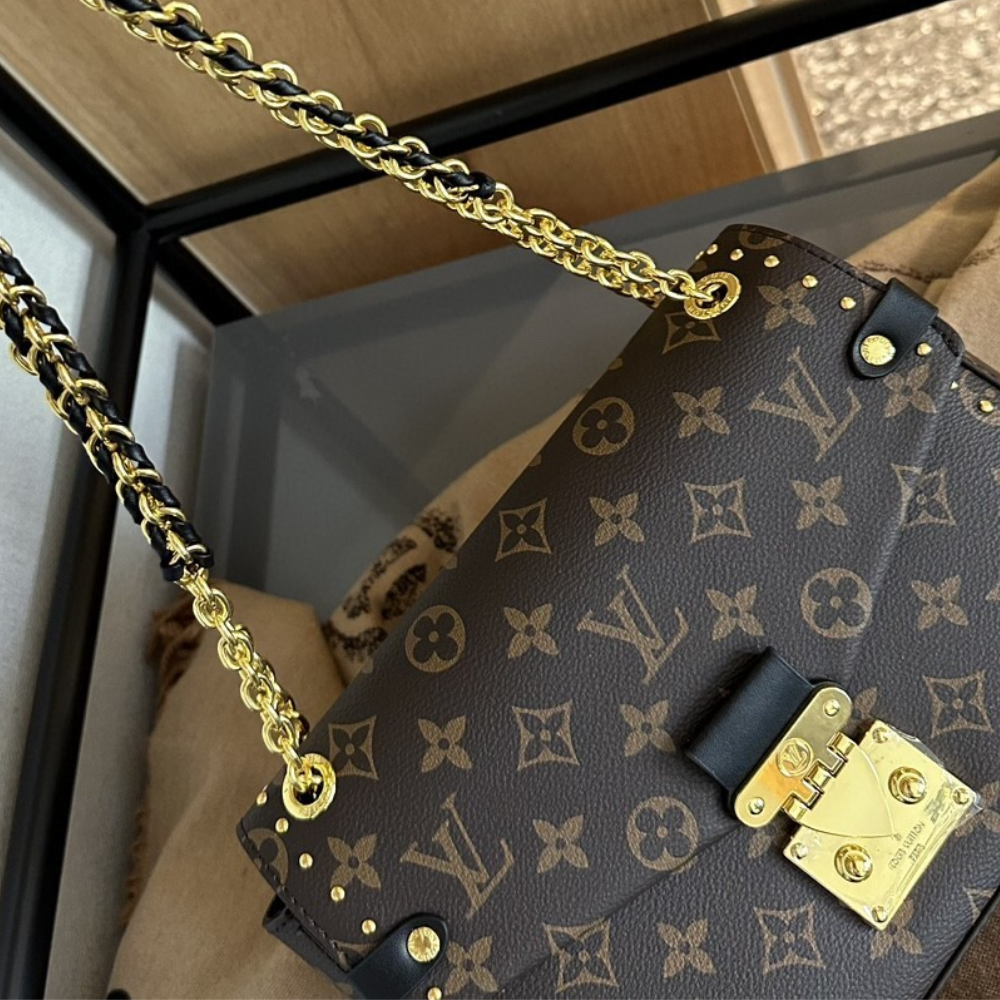 Louis Vuitton Trunkie Monogram 10.6 Inches M14526