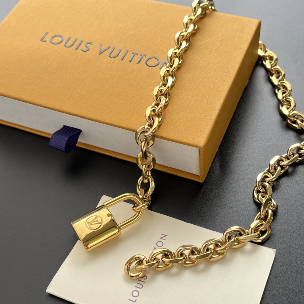 Louis Vuitton Lv Edge Necklace Cadenas Mp2993