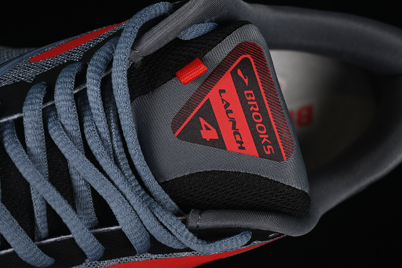 Brooks Launch 4 Running Shoes