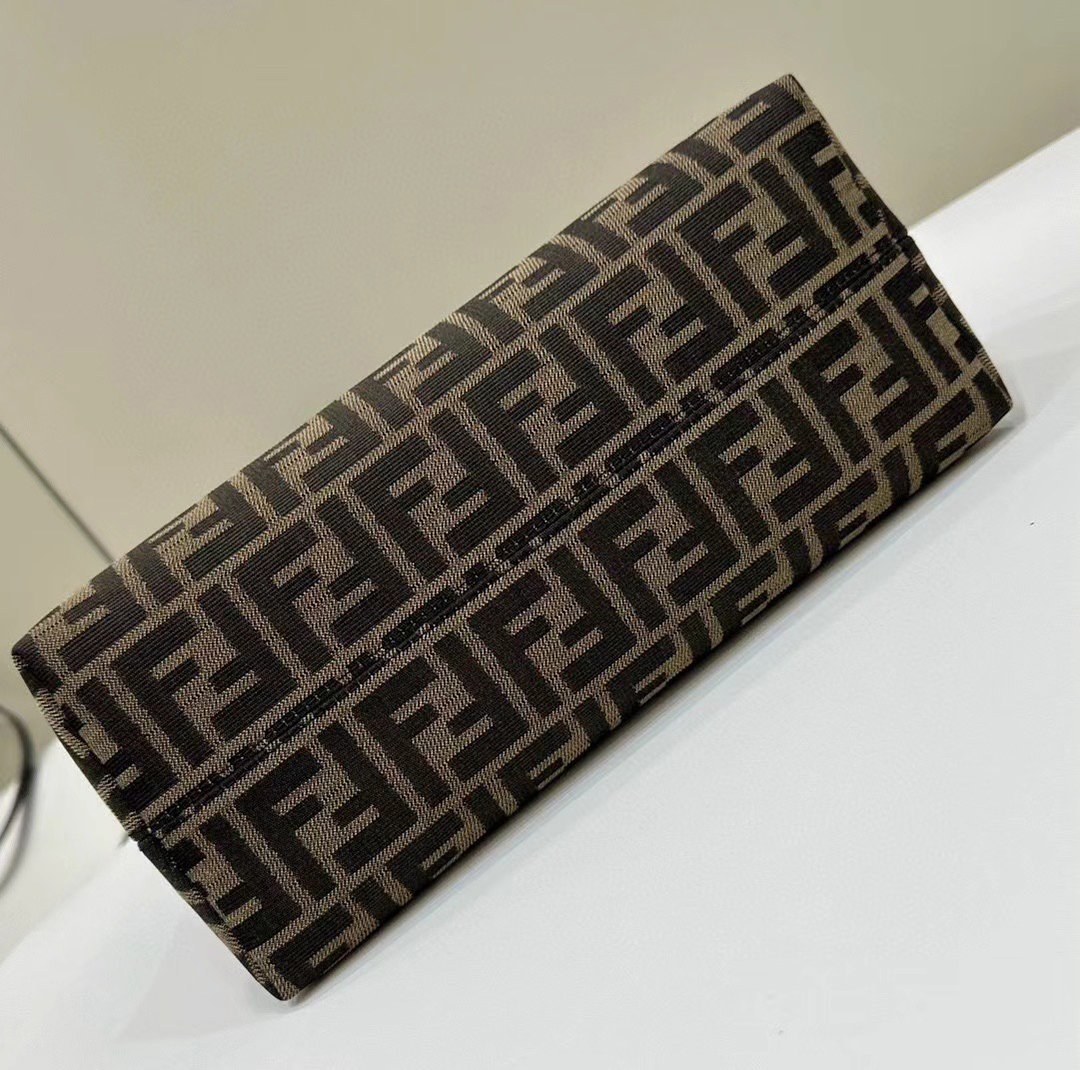 Fendi handbag Classic floral fabric cowhide crossbody bag - cnluxepick