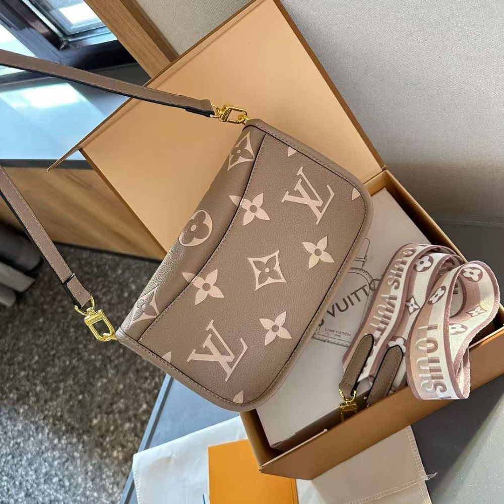 Louis Vuitton Diane Monogram Empreinte Leather Beige 9.4 Inches M46583