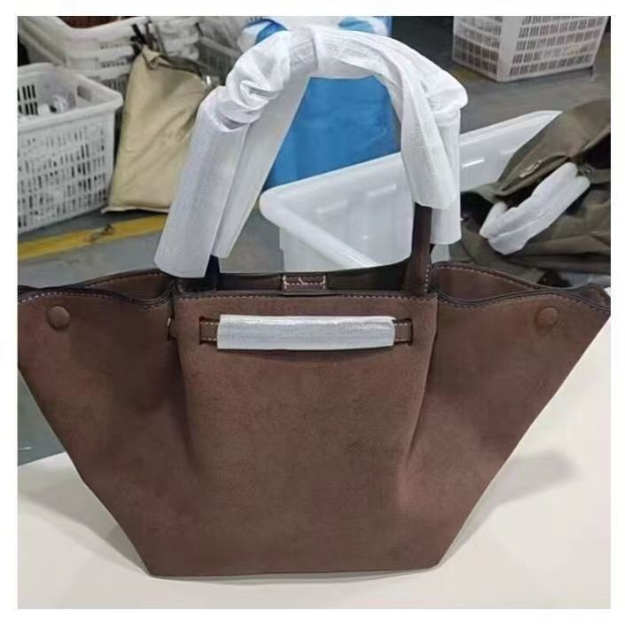DeMellier | Bags | Demellier New York Mocha Suede Tote Bag - cnluxepick