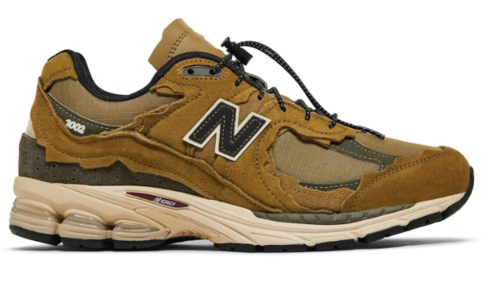 New Balance 2002R Protection Pack - High Desert M2002RDP Casual Running Shoes