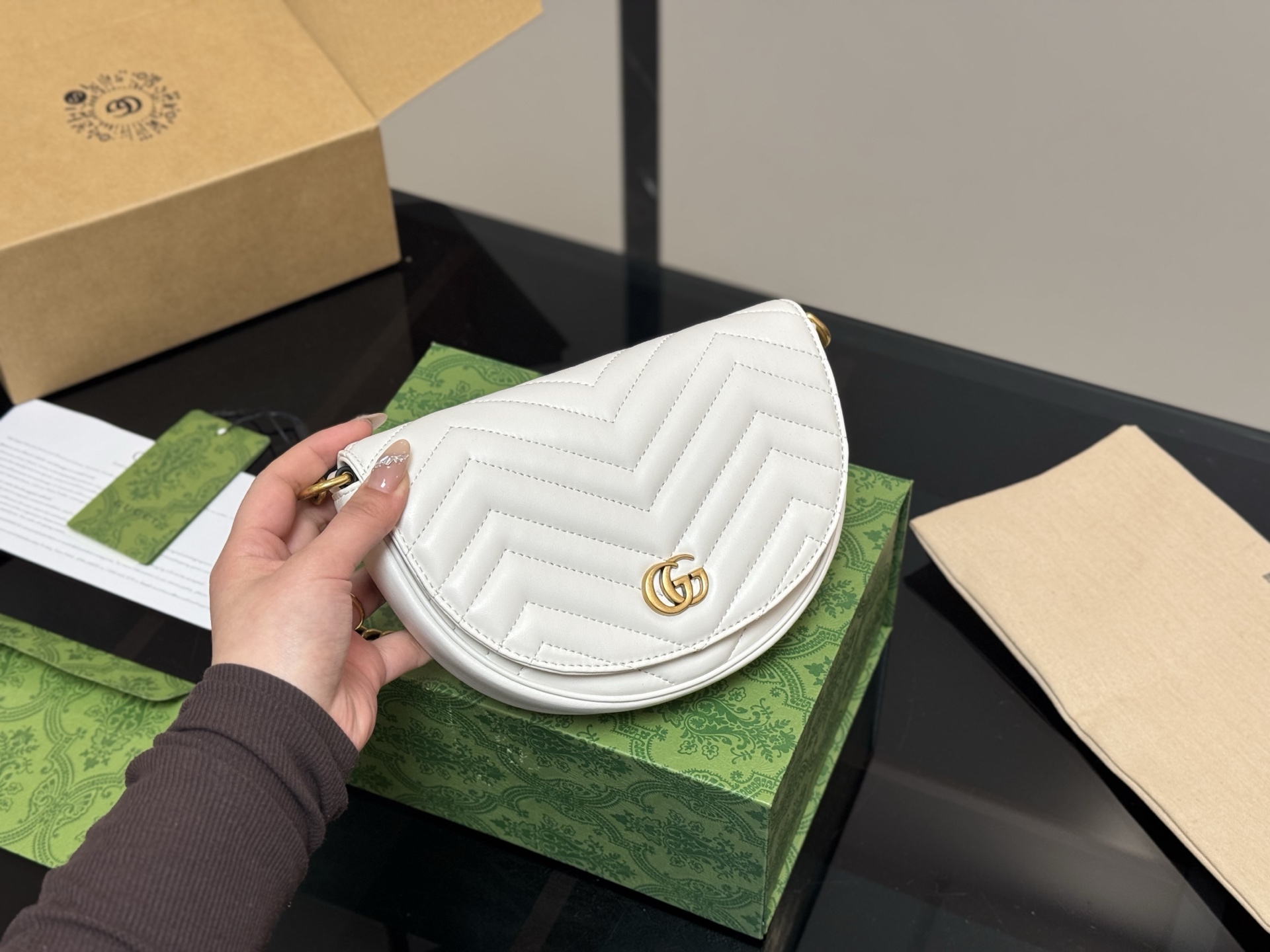 Gucci Marmon saddle bag classic color - cnluxepick