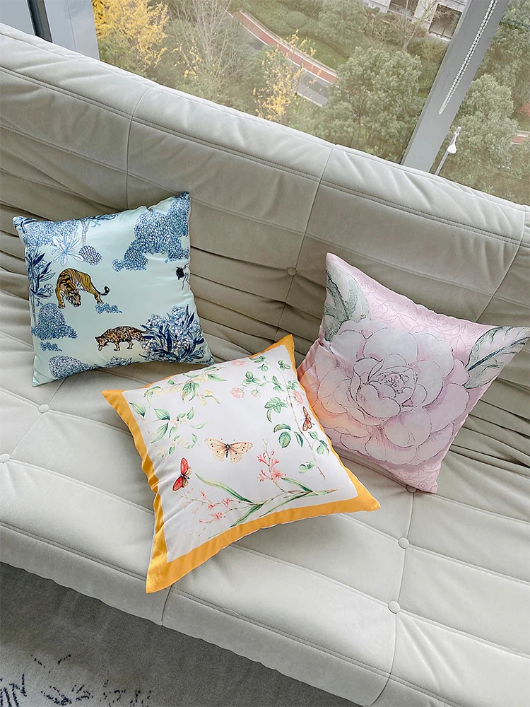 BD033 - Hand-Painted Vintage Coco Silk Feel Pillow: Designer Cushion
