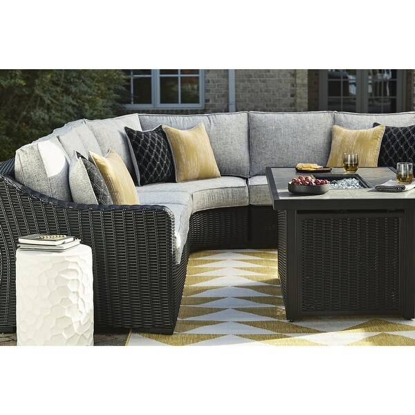 Signature Design by Ashley Beachcroft Black/Gray 3Piece Outdoor Sectional