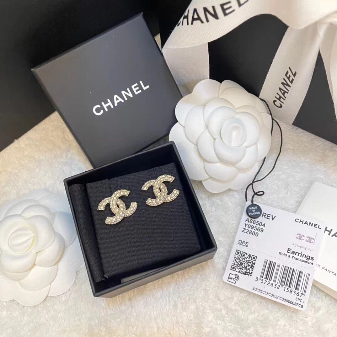 Chanel Rhinestone earrings - cnluxepick