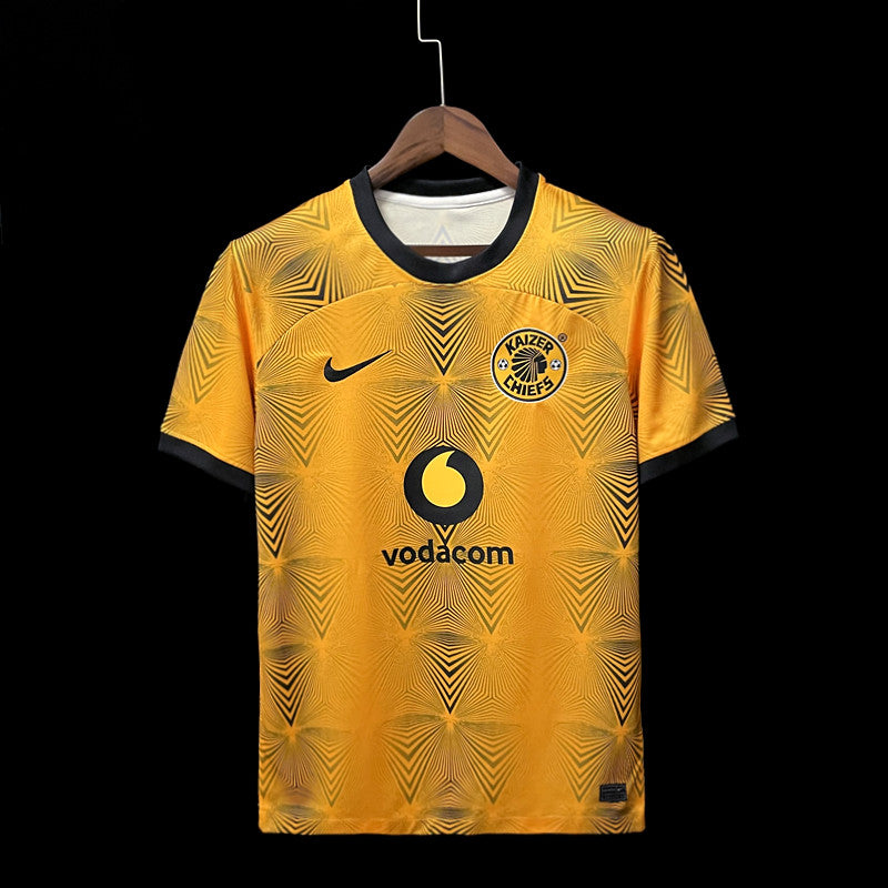 Kaizer Chiefs Maillot 2022/23€14.99