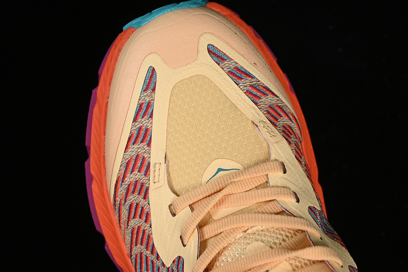 HOKA One One Mafate Speed 4 Running Shoes
