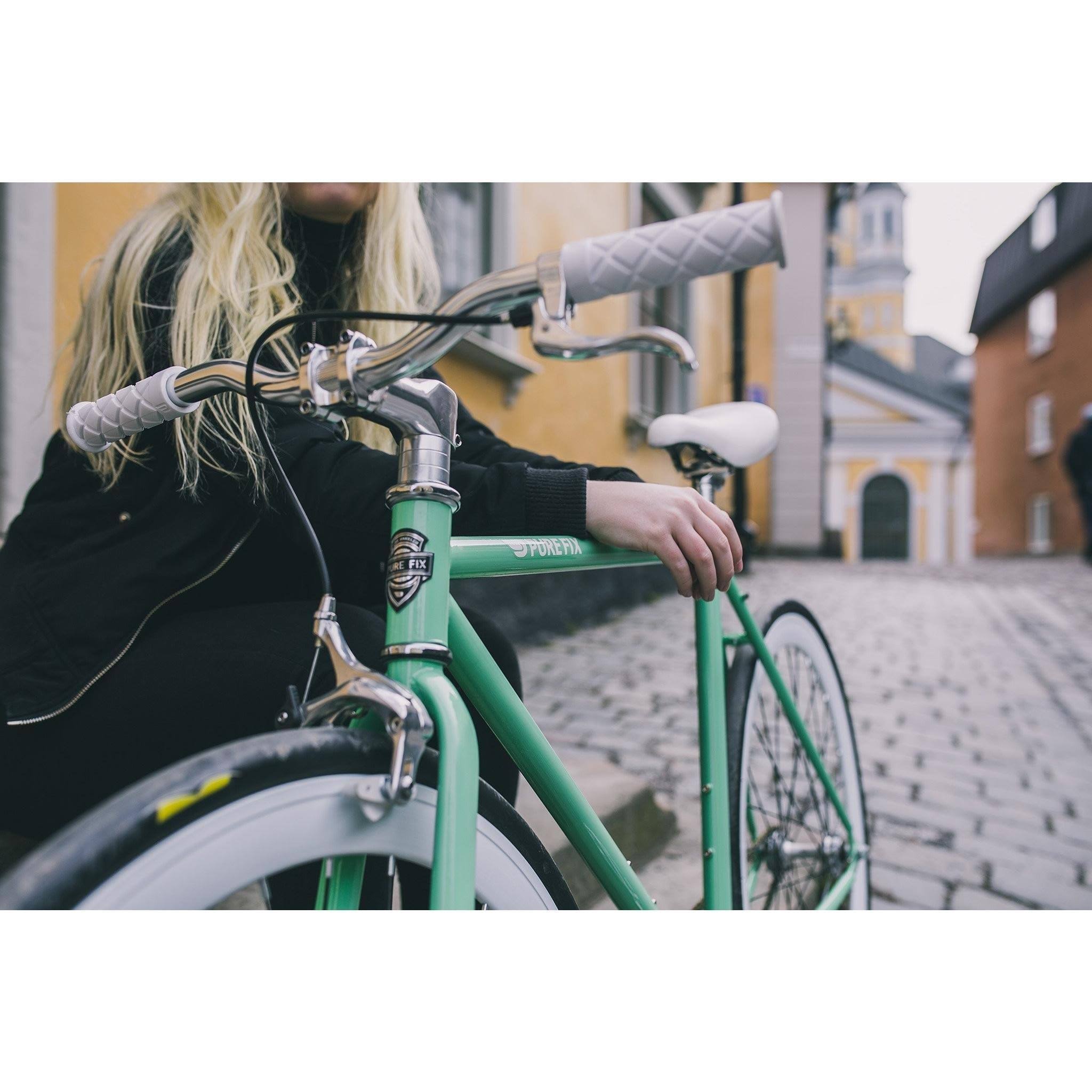 Pure Cycles Victor - Celeste Green/Ghost White - 50cm - 63860