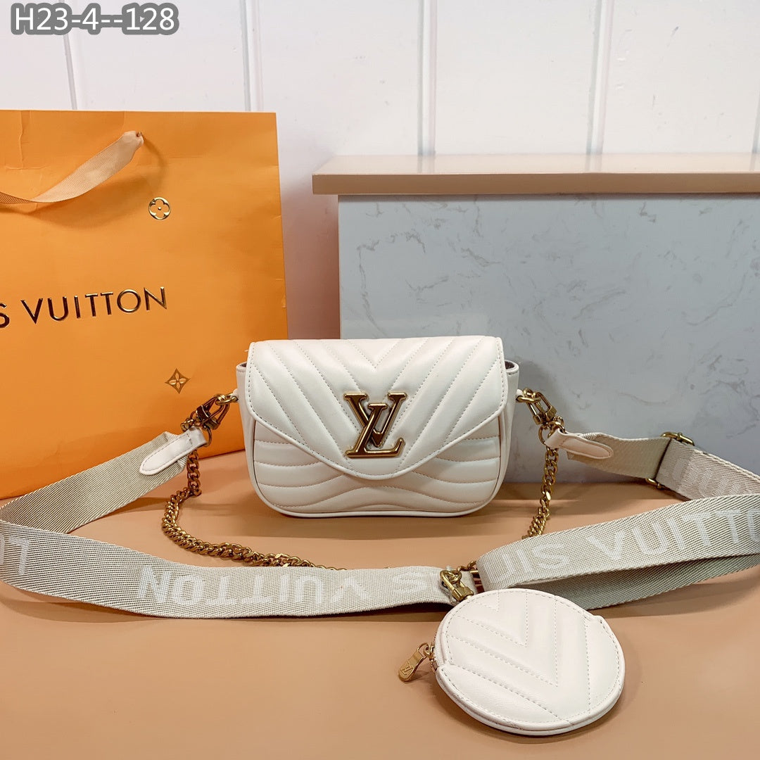 Louis Vuitton New Wave Multi Pochette White 20Cm M56471