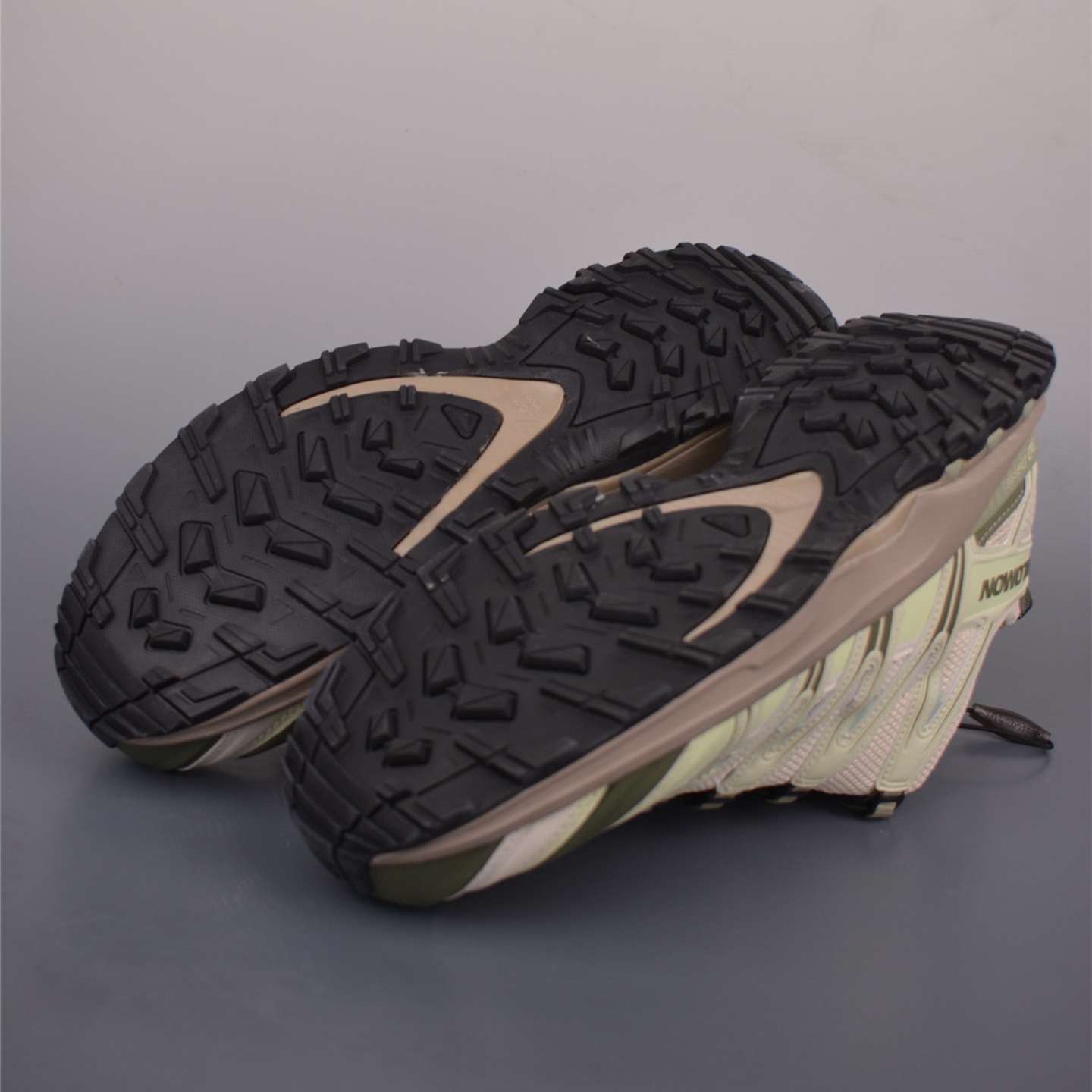 Salomon XA PRO 3D Green Beige L47773500