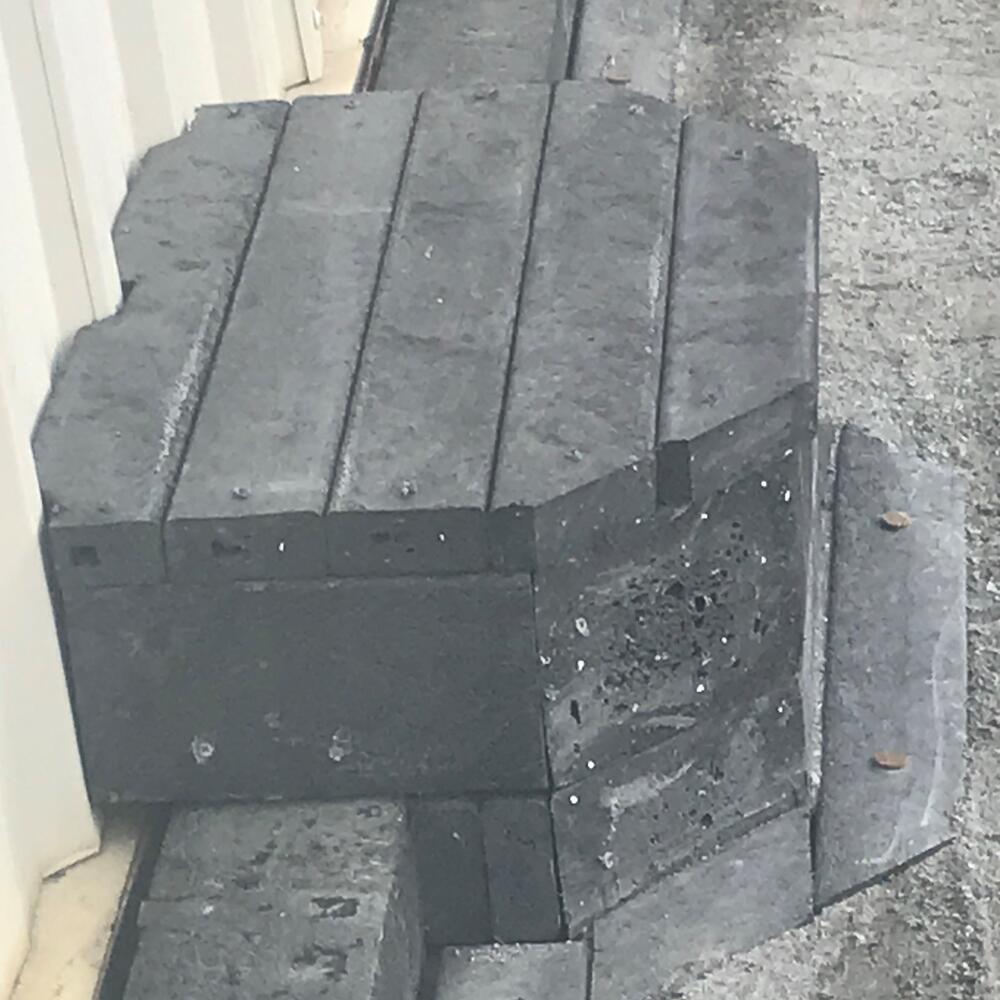 2 x 4 x 8′ Black Plastic Lumber