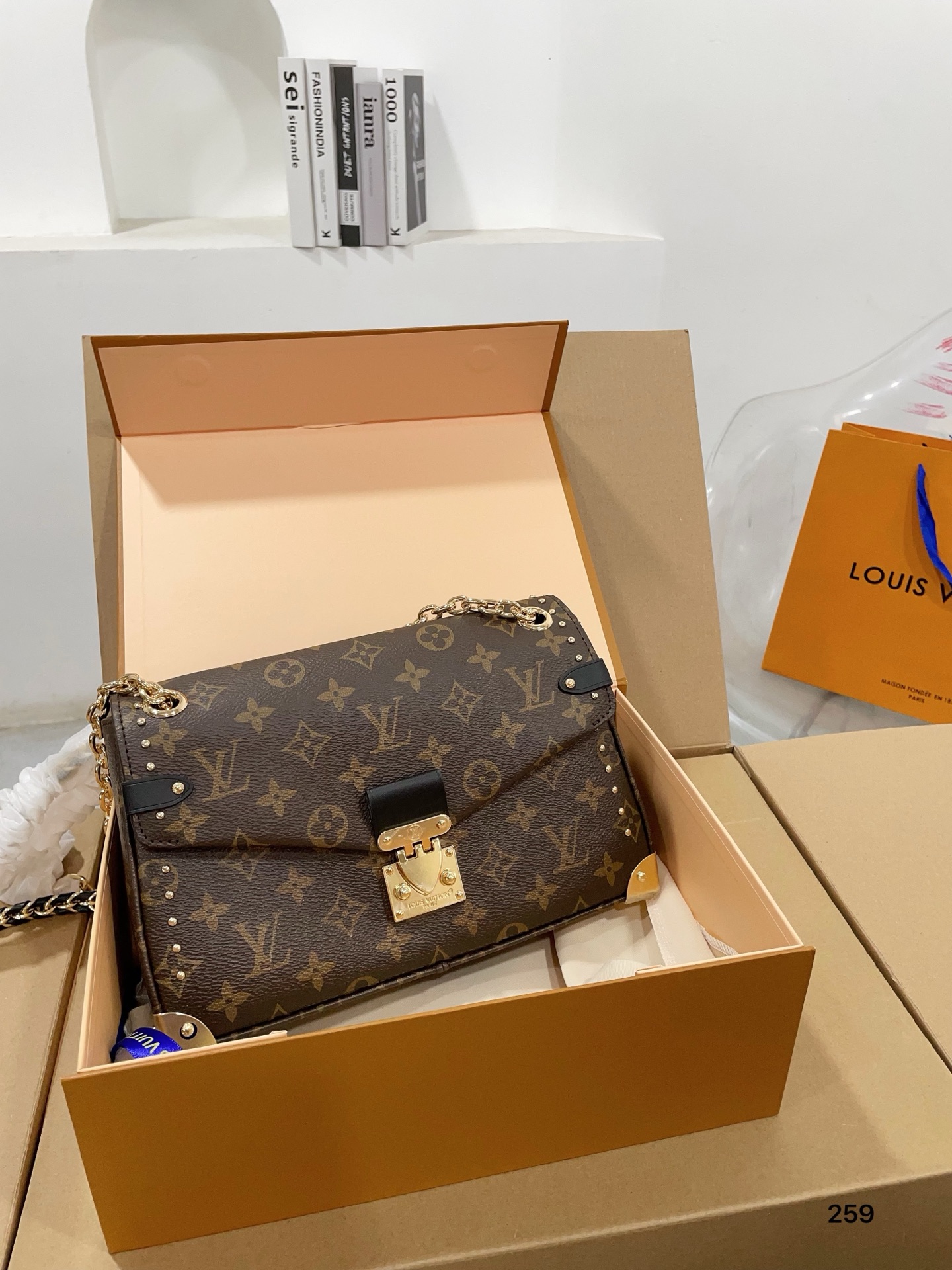 Lv Trunkie Handbag - cnluxepick