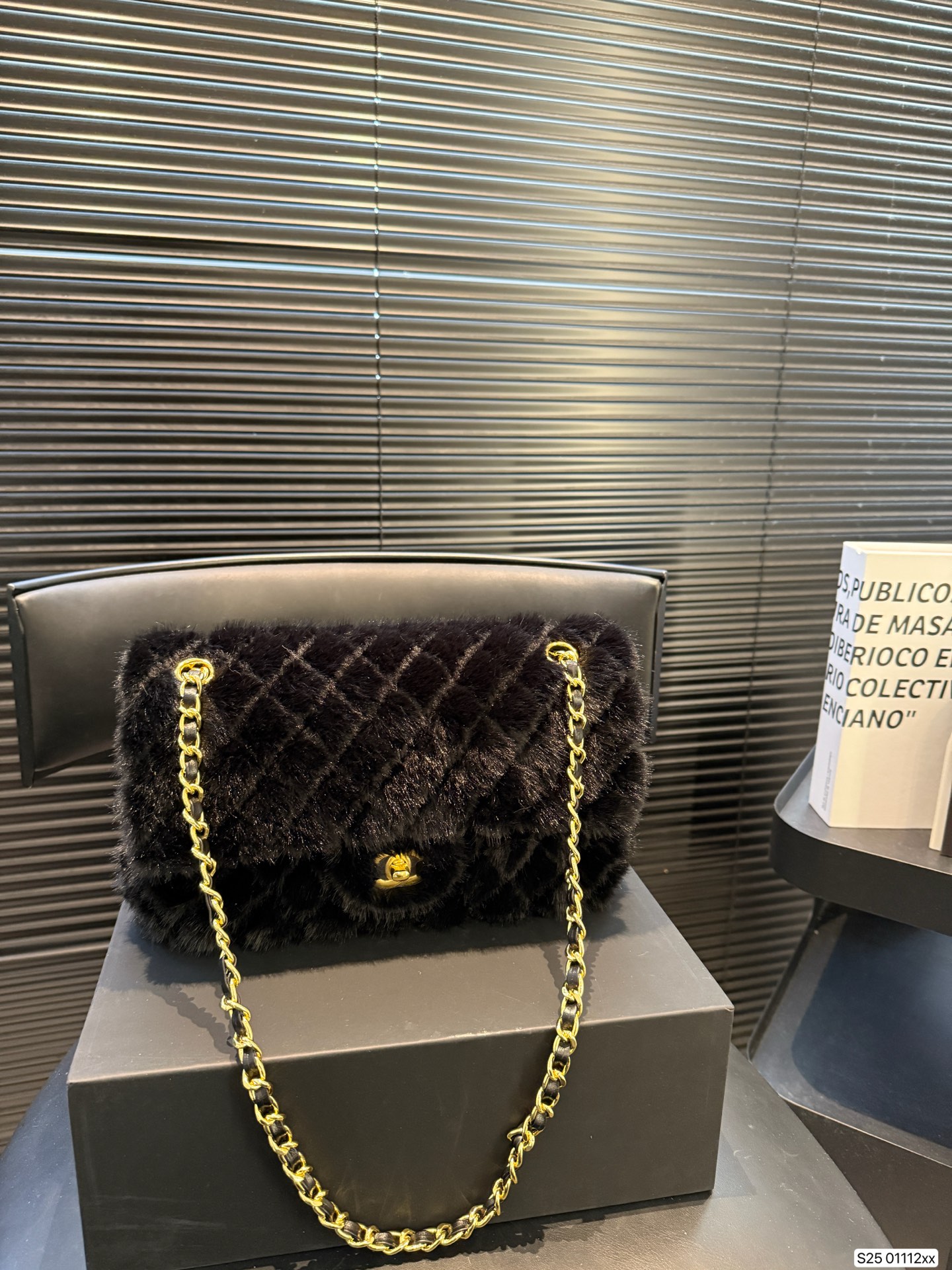 Chanel CF Mink Fur Shoulder Bag - cnluxepick