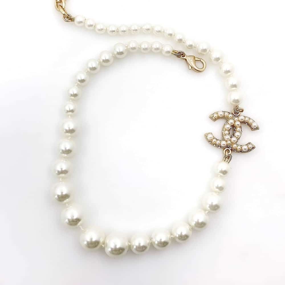 Chanel Metallic Silver Tone Coco Faux Pearl Cc Necklace