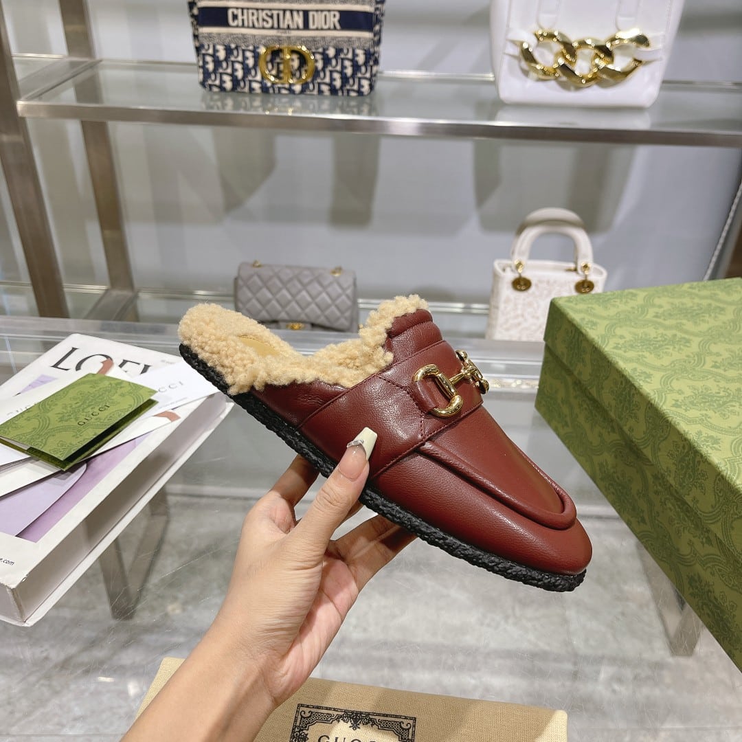 Gucci Women’S Mule With Horsebit Brown