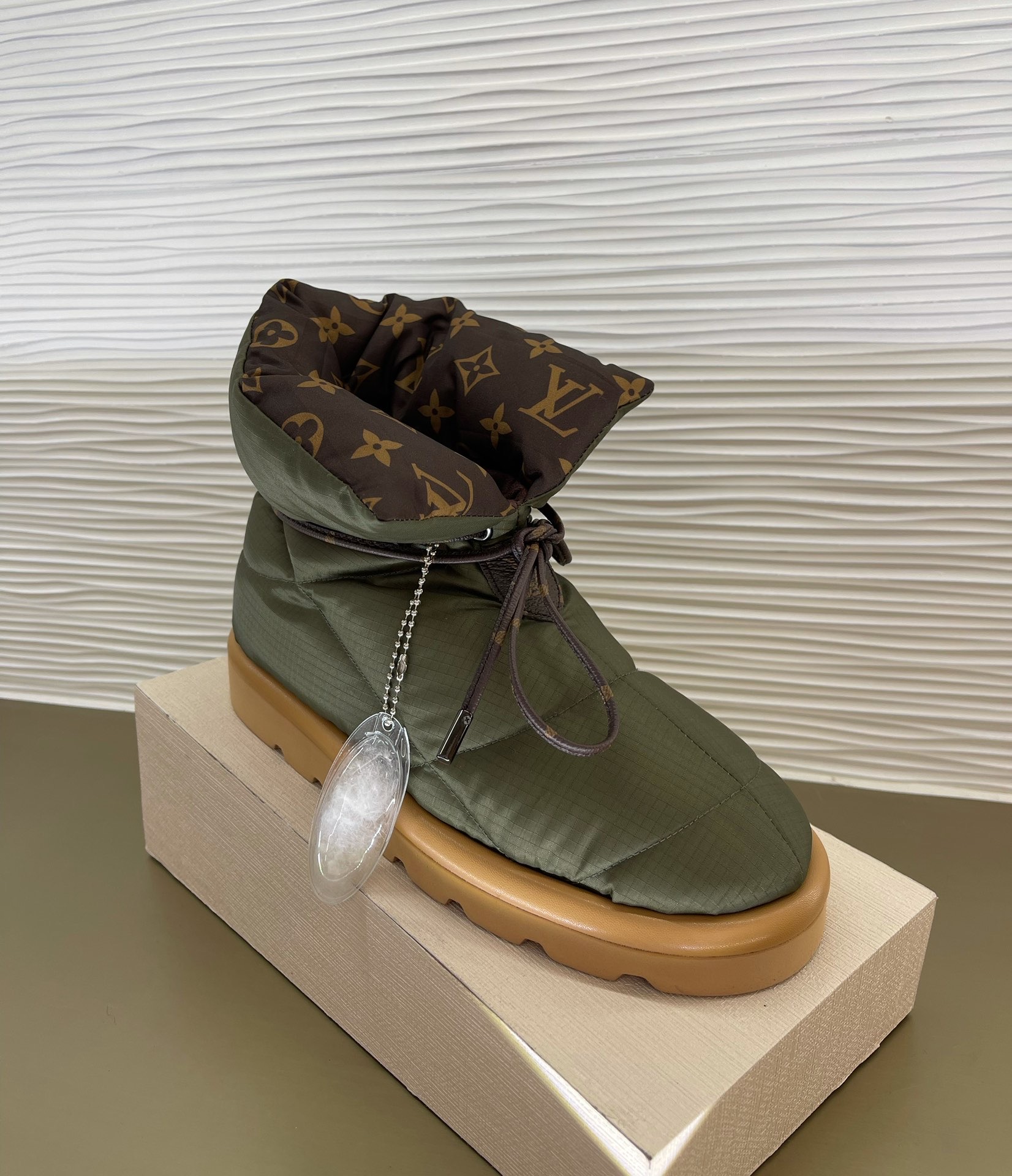Louis Vuitton Pillow Comfort Ankle Boot Kaki 1A8T3L