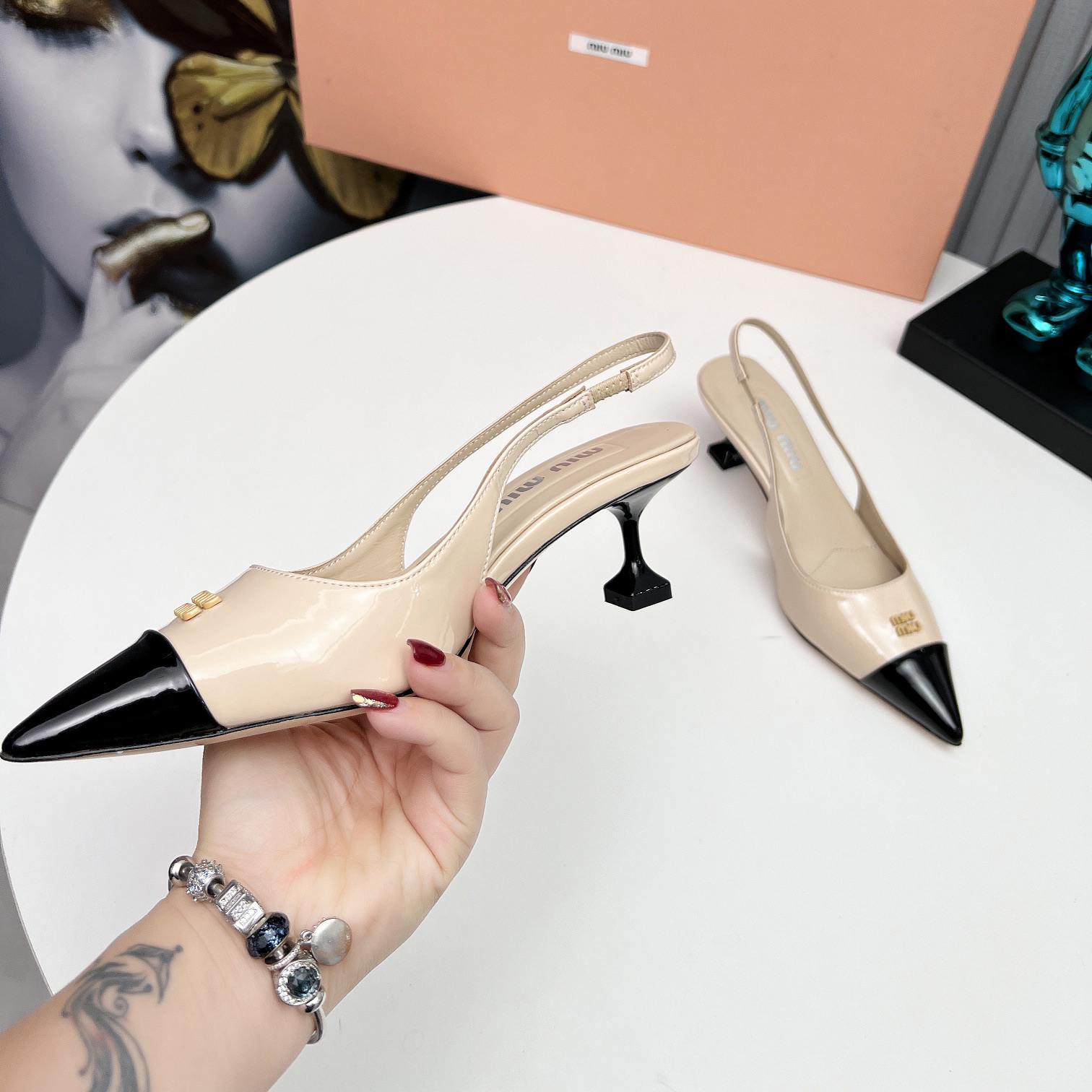 High-quality miumiu Original women's leather shoes - cnluxepick