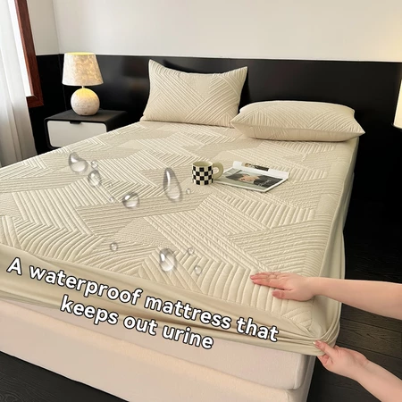 Queen Mattress Protector BedSheet Queen/King/Sing Size Fitted Waterproof Non-Slip Bedsheet Ready Stock