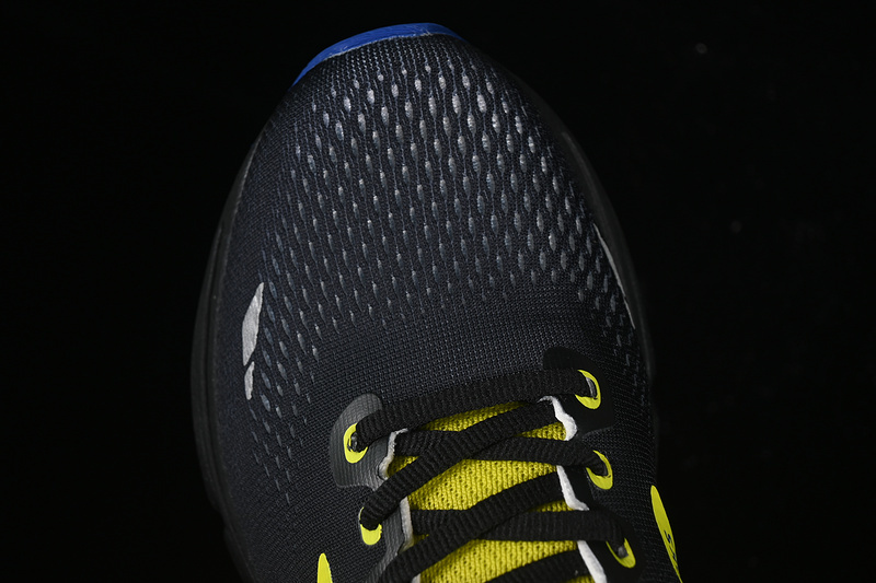 Brooks Ghost 15 Running Shoes