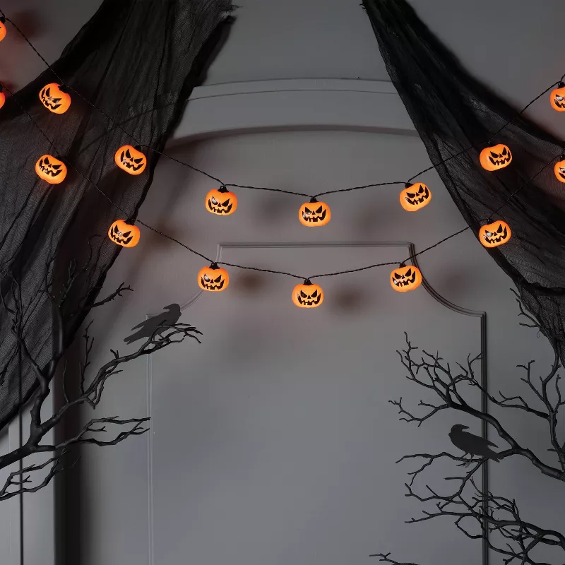 20ct Halloween LED Plastic Pumpkin Novelty String Light - Hyde and EEK!Boutique™