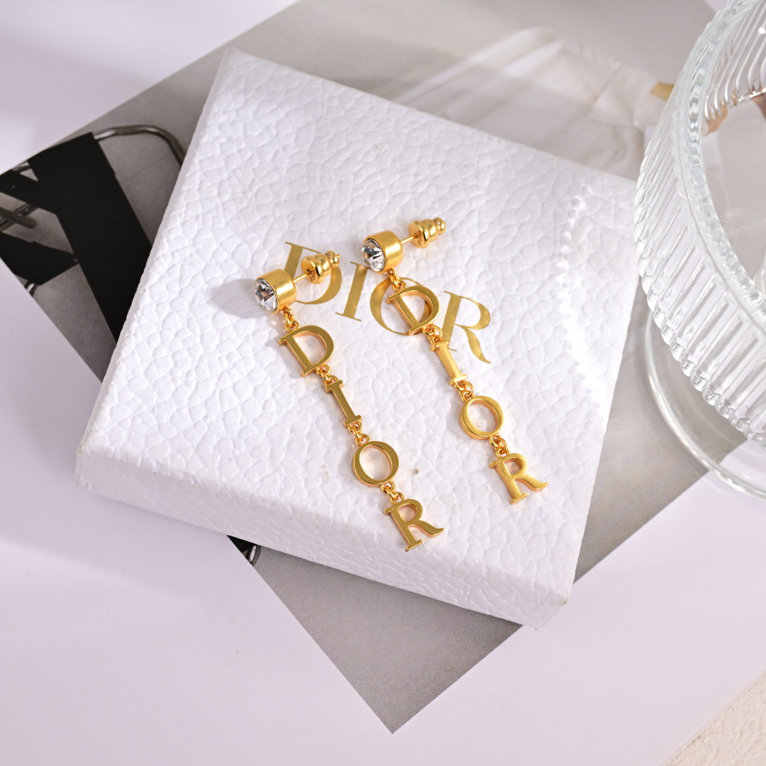 Dior Letter Earrings - cnluxepick
