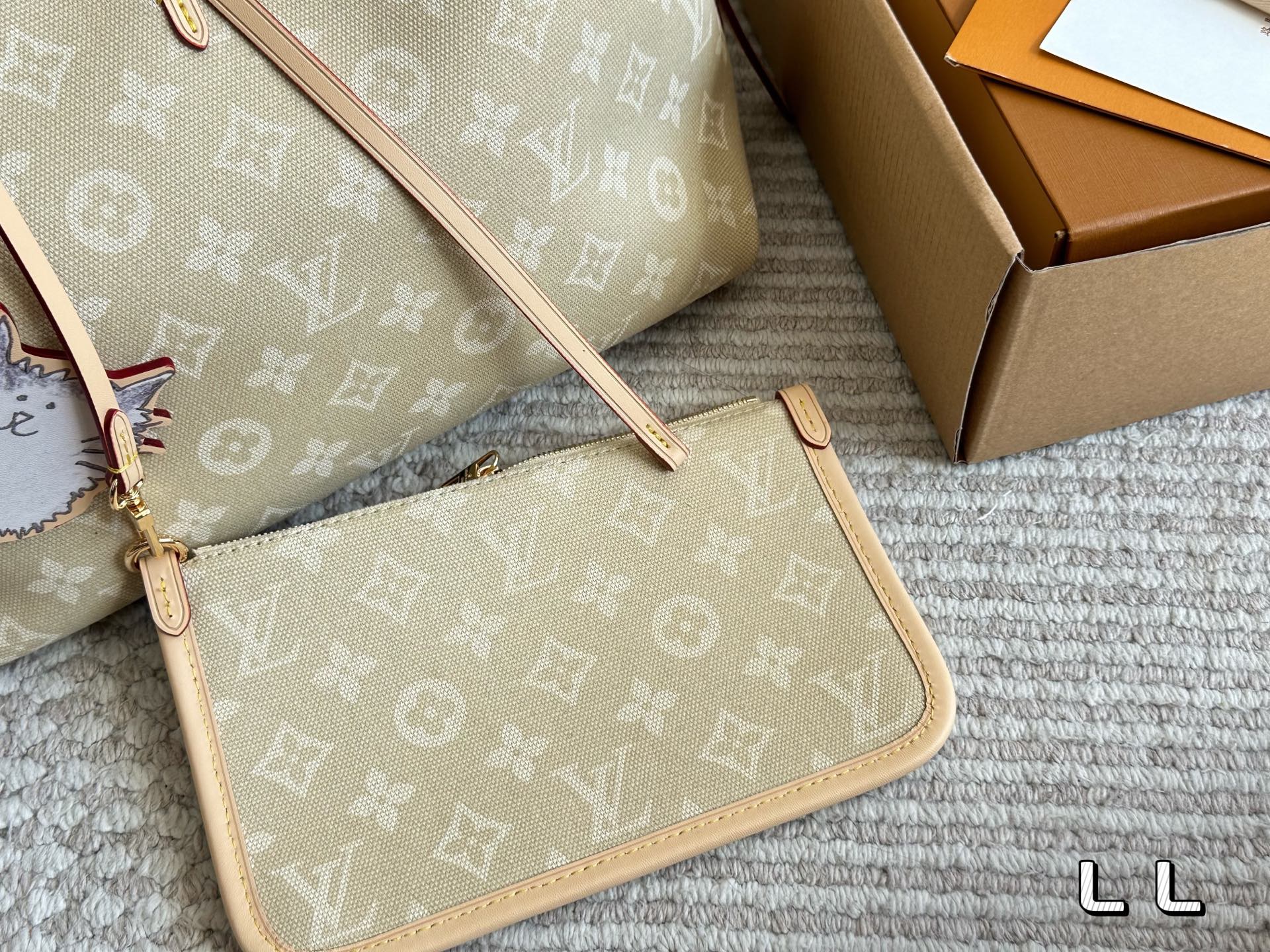 LV Denim Carryall Medium Bag - cnluxepick