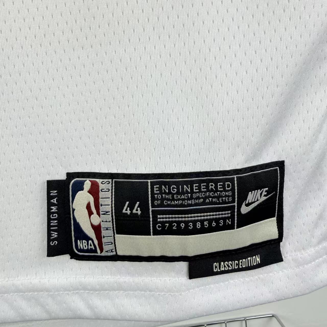 26 Season Philadelphia 76ers Retro #21