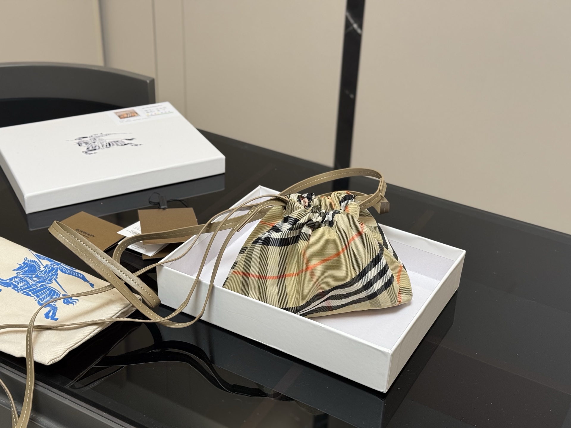 Burberry Cloud Bag - cnluxepick