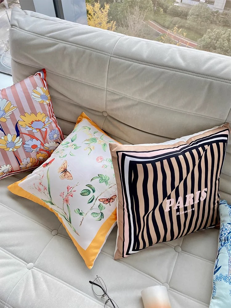BD034 - Luxury F Classic Striped 4D Printed Silk Feel Pillow: Living Room Sofa