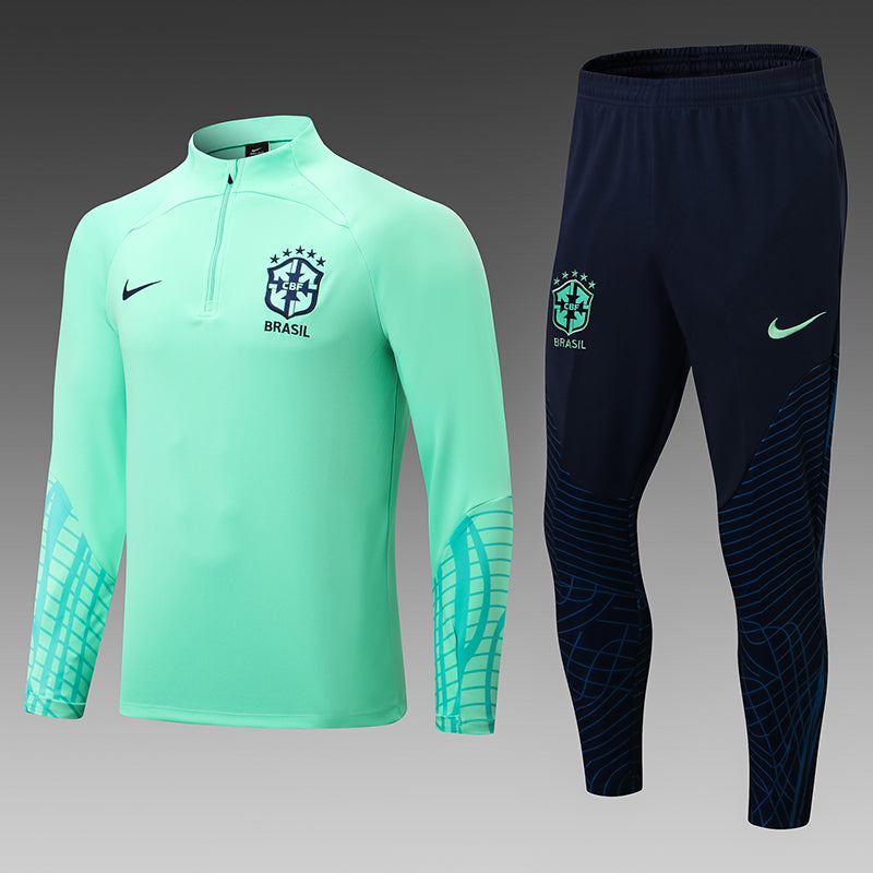 Survêtement / Training Brésil 2022/23€39.99