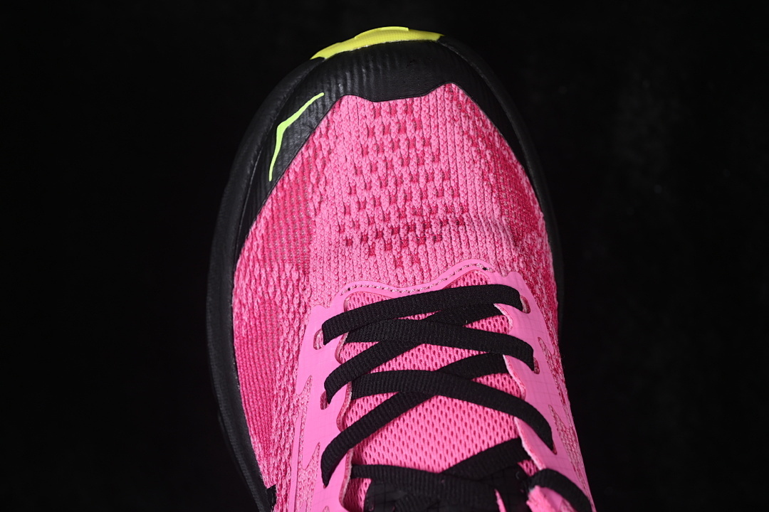HOKA One One Challenger 8 Running Shoes