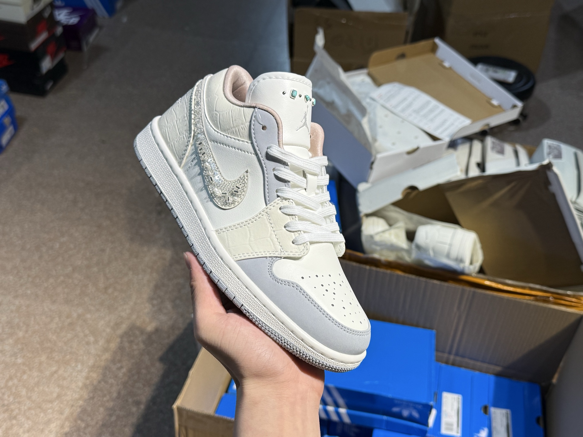 Jordan Air Low Top Retro Basketball Shoes for Women - cnluxepick