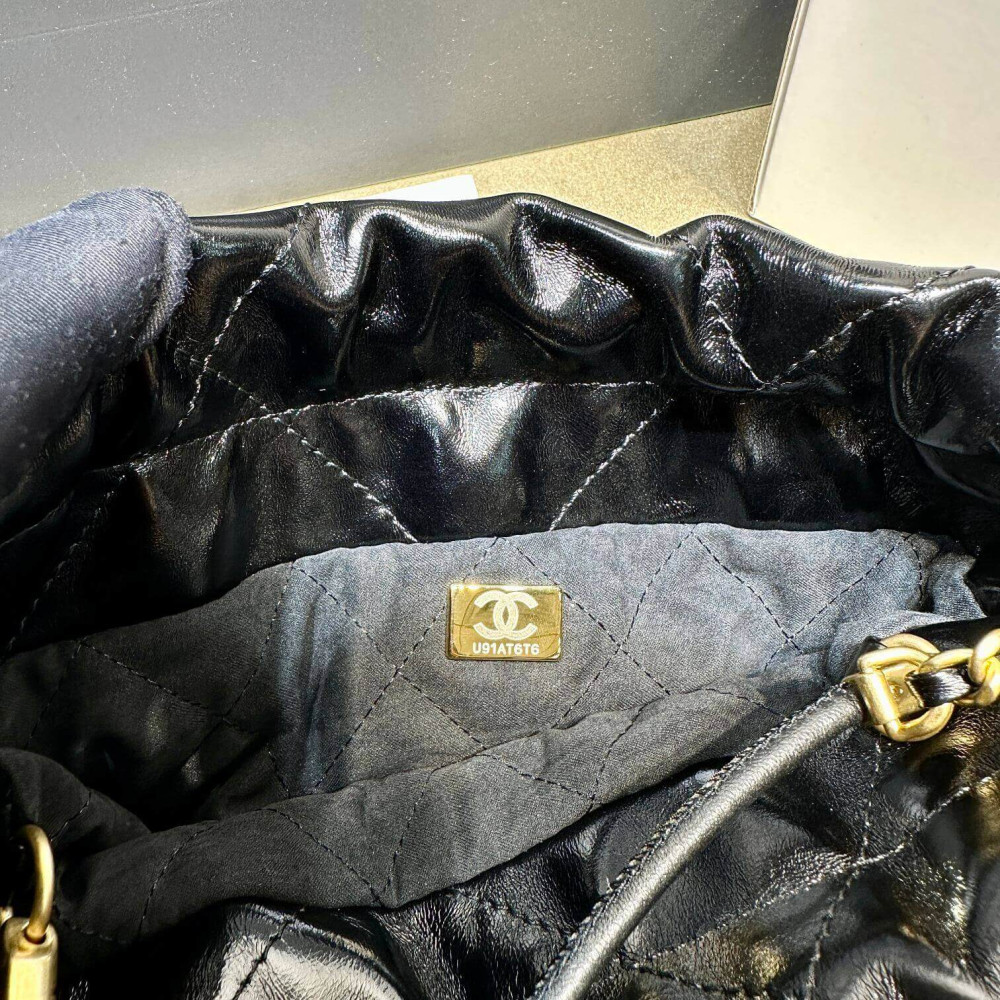 Chanel 22 Mini Bag Shiny Crumpled Calfskin with Pearl Chain