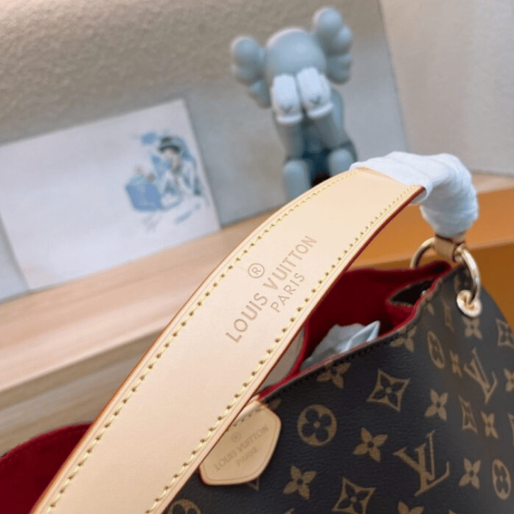 Louis Vuitton Graceful PM Monogram Red 13.8 Inches
