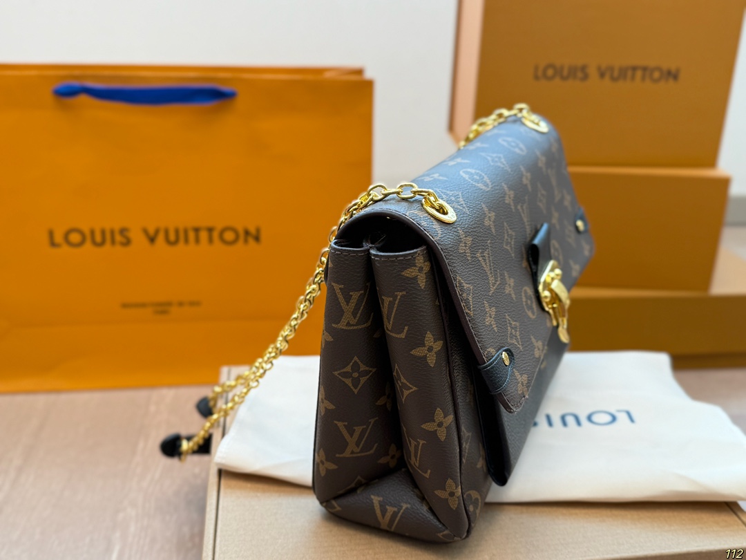 LV victoire series chain bag - cnluxepick