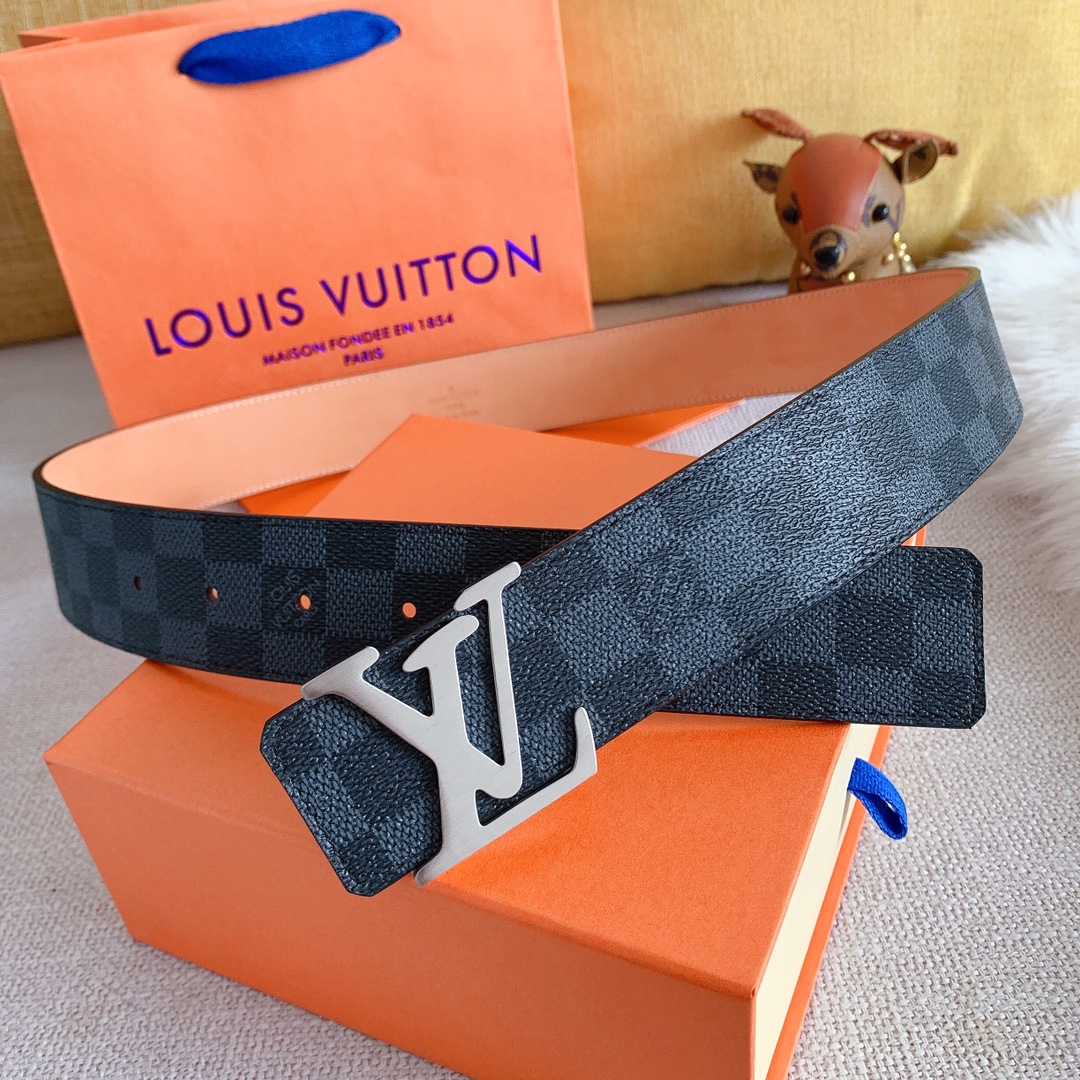 LV Steel buckle belt - cnluxepick