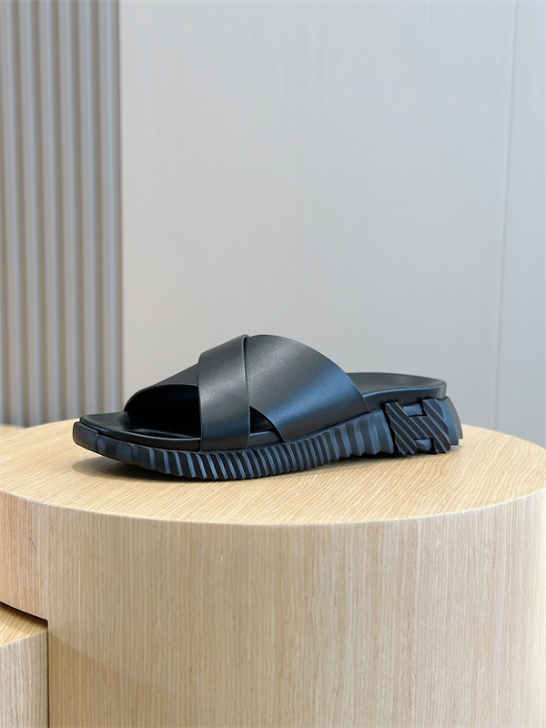 2026エルメス サンダルメンズコピーHermes  履きやすい厚底 レジャー アウトドア ウォーキング すべり止め