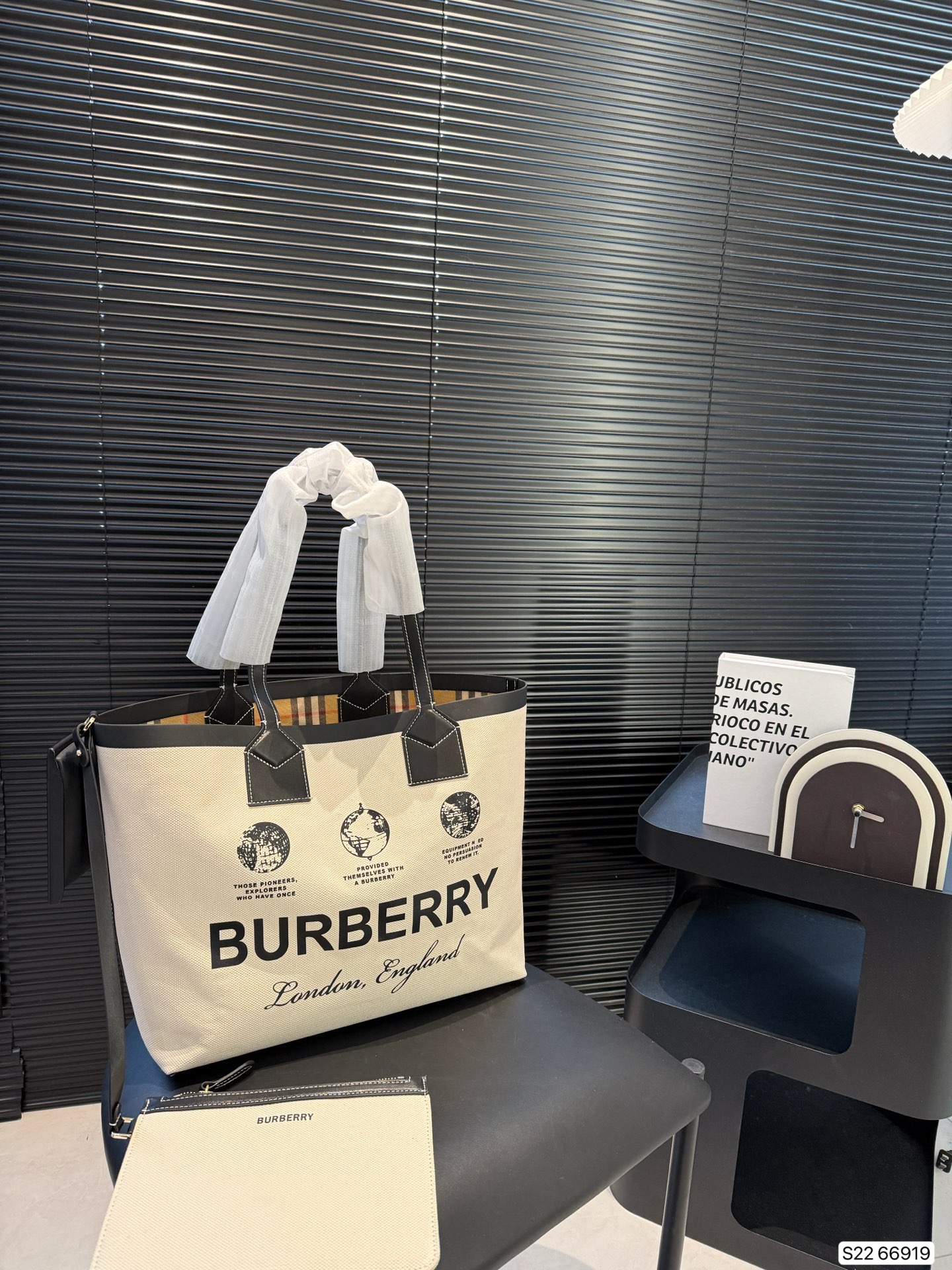 Burberry reversible tote bag - cnluxepick