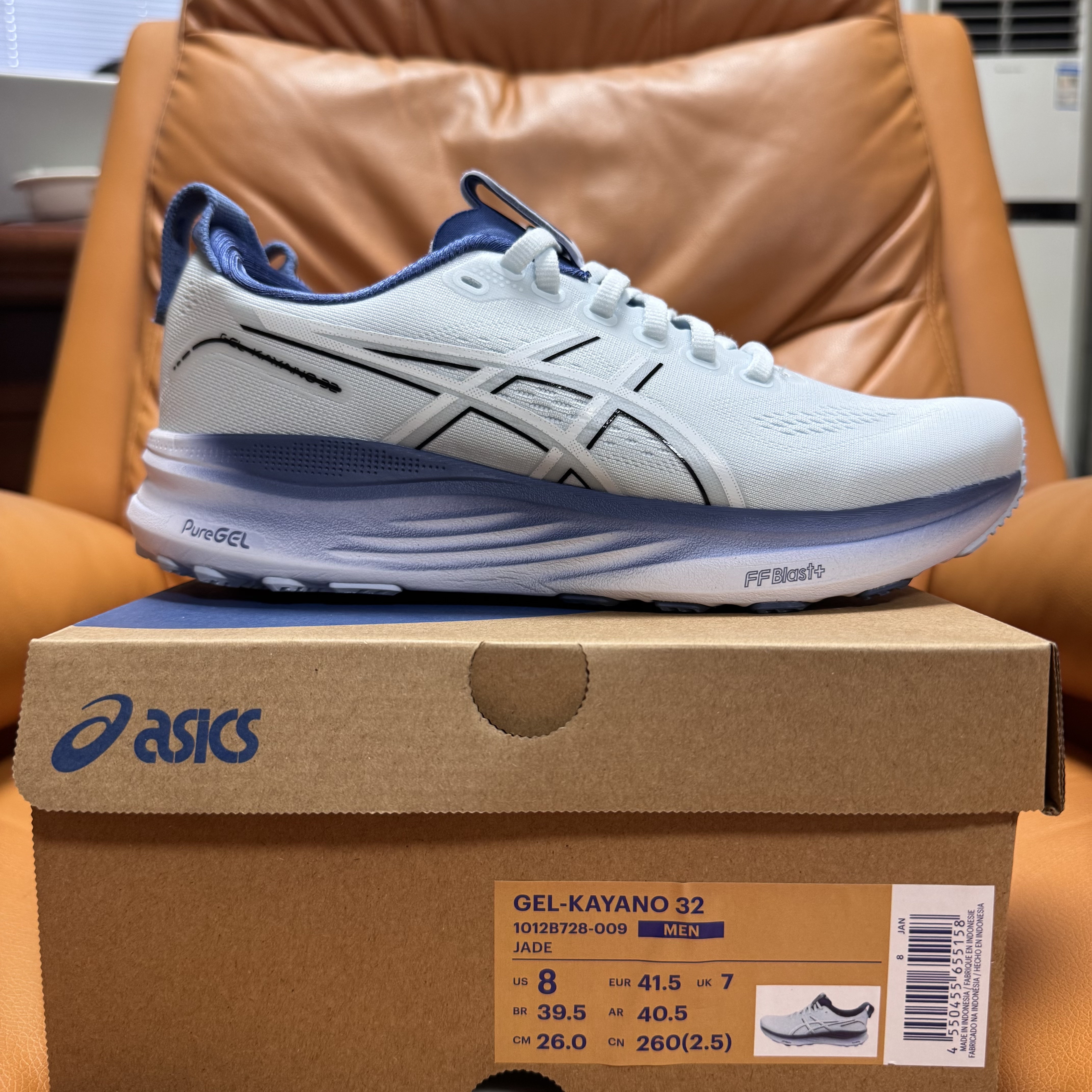ASICS GEL-KAYANO 32 Running Shoes Jade 1012B728-009