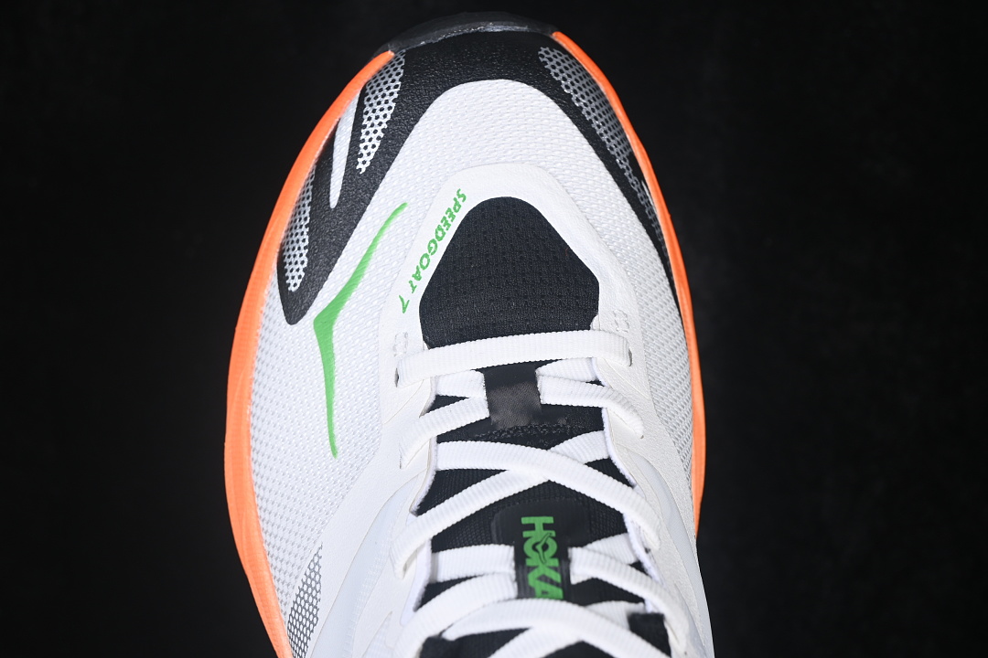 HOKA One One Speedgoat 7