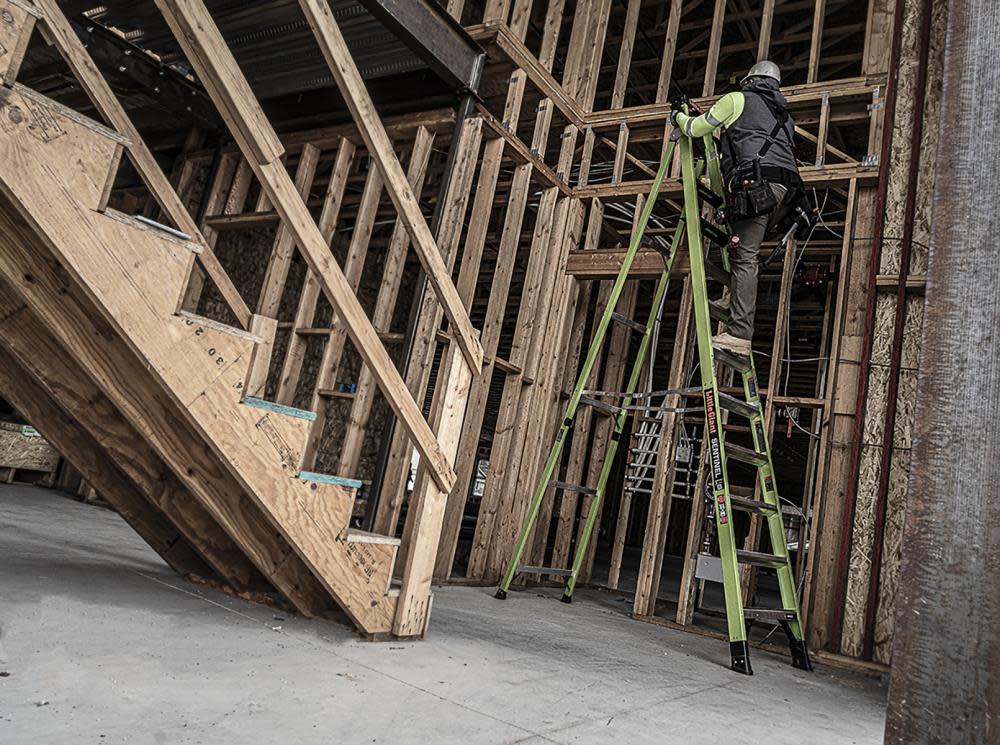 Little Giant Sentinel M12 Step Ladder Type IAA Fiberglass;