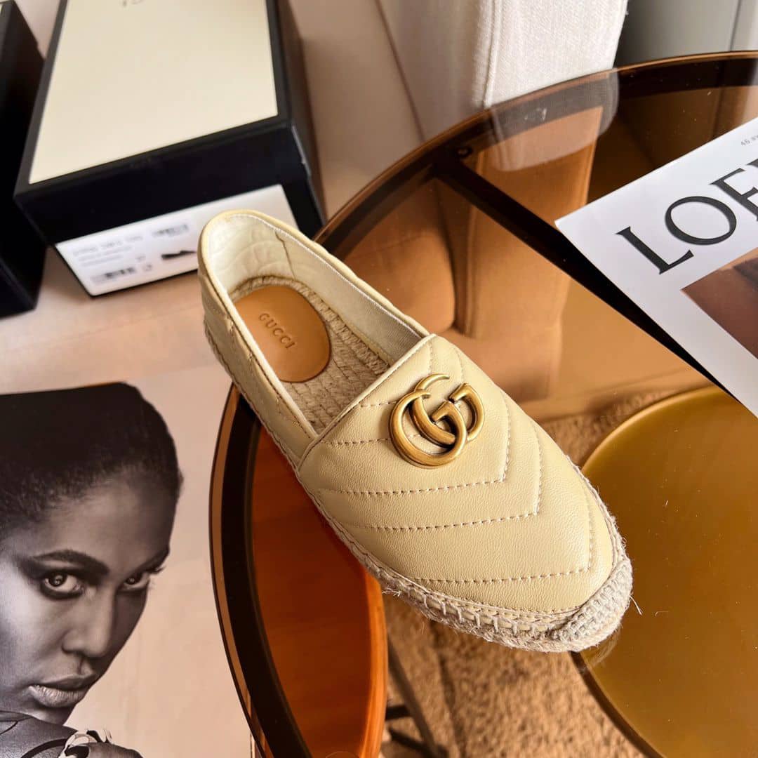Gucci Leather Espadrille With Double G Beige