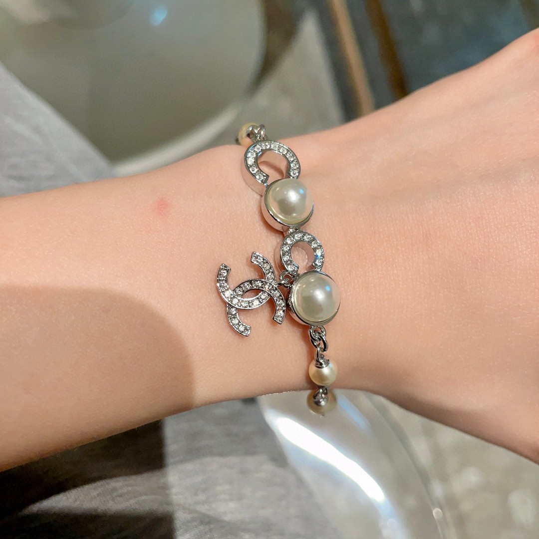 Chanel Pearl Coco Bracelet - cnluxepick