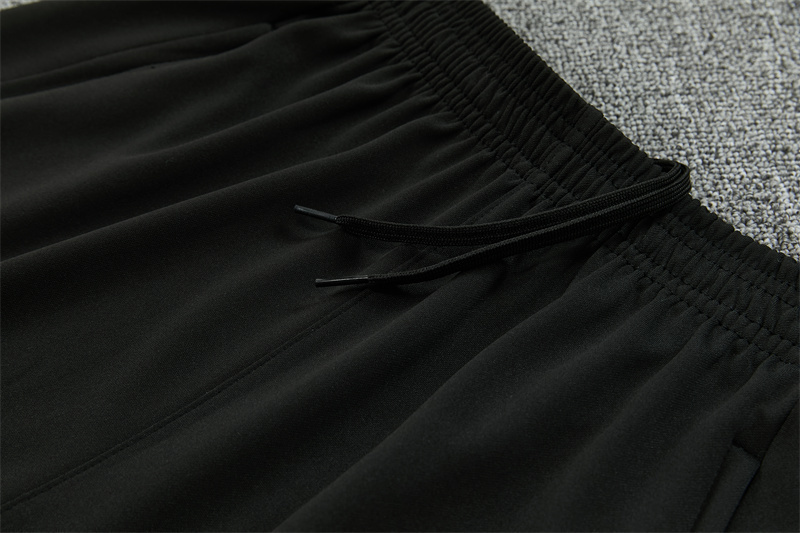 Man United Half Zipper Taining Suit