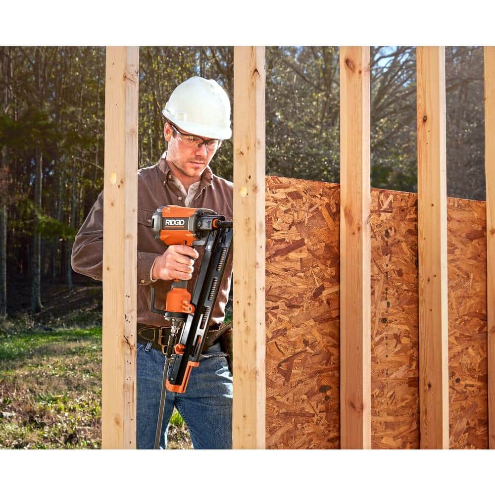 Ridgid Pneumatic 21-Degree 3-1/2 in. Round Head Framing Nailer R350RHF